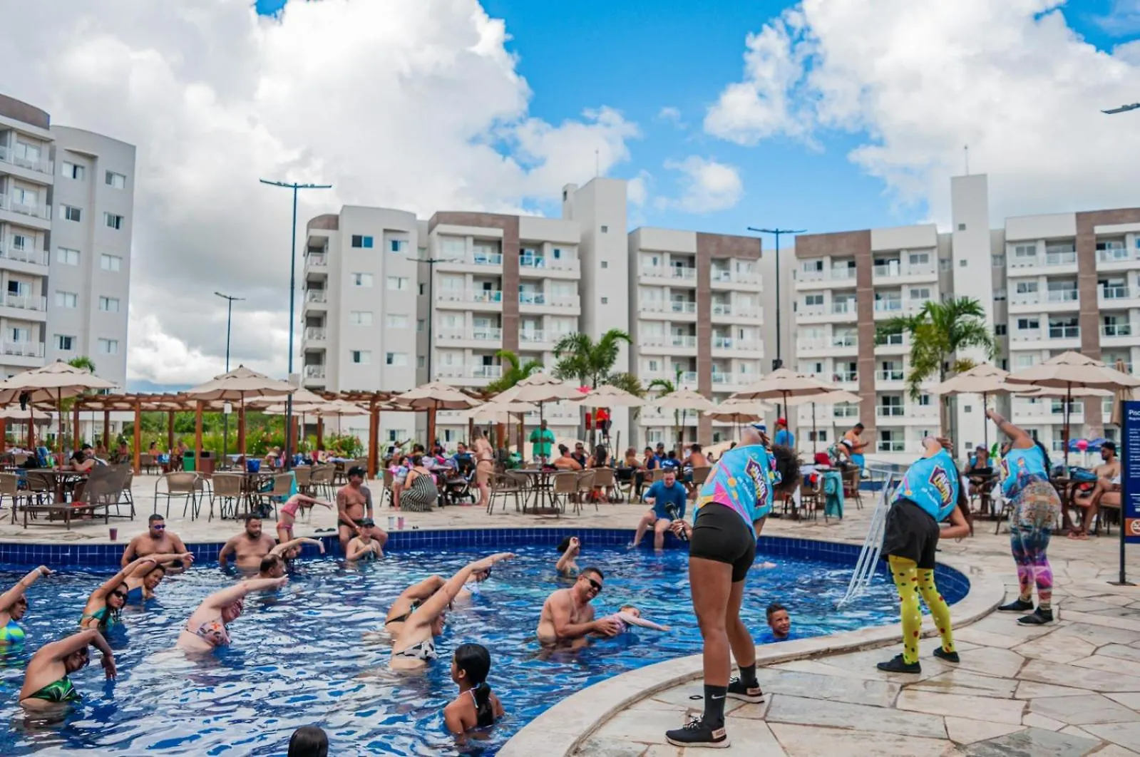 Lagoa Eco Towers - Apartamento Para Ate 7 Pessoas Com Acesso A Piscinas, Quiosques, Restaurante E Muito Mais Caldas Novas