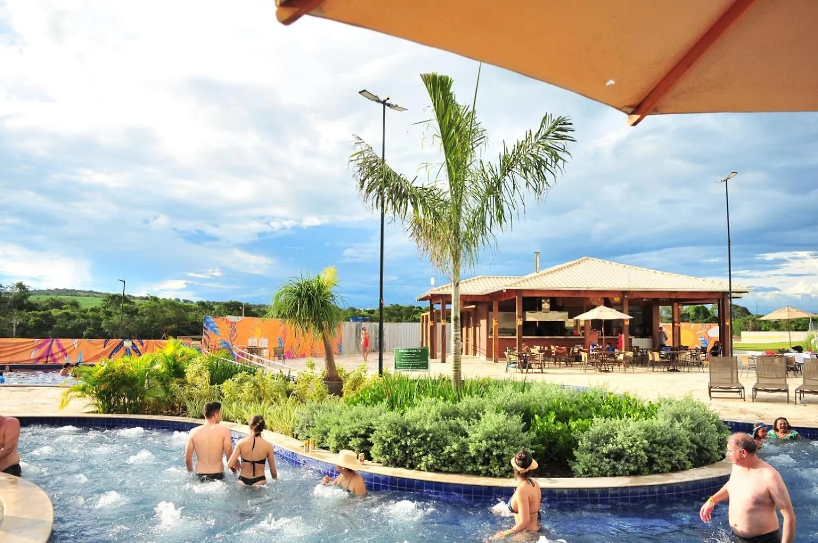 **** Szálloda Lagoa Eco Towers - Apartamento Para Ate 7 Pessoas Com Acesso A Piscinas, Quiosques, Restaurante E Muito Mais Caldas Novas Brazília